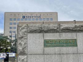 특수학생 챙기는 특수교육실무원들 